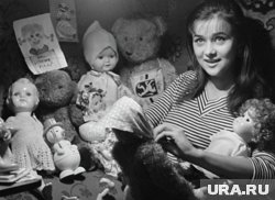В 1963 году Людмила Марченко окончила ВГИК (мастерская Михаила Ромма)