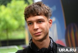 Глеб Калюжный уходит в армию