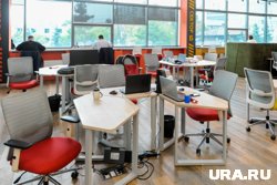Работодатели стали реже брать на работу зумеров