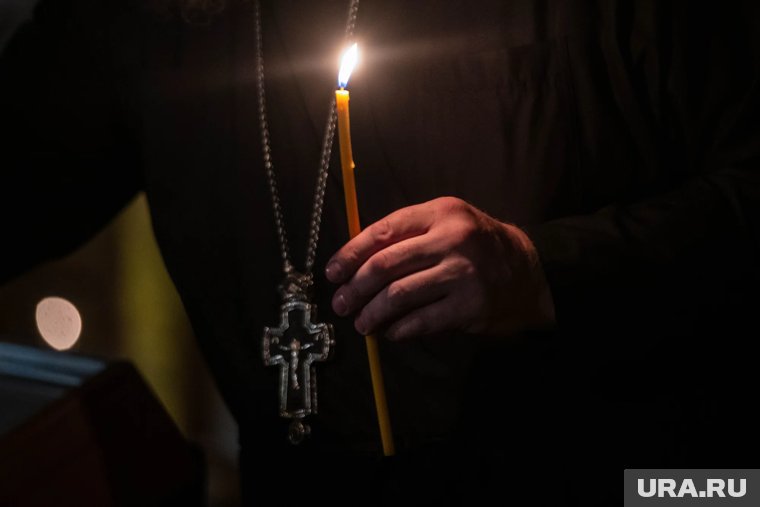 Неизвестный в рясе попытался пробраться к главе Польши