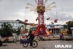 Идти в парк нужно с приличной суммой денег 