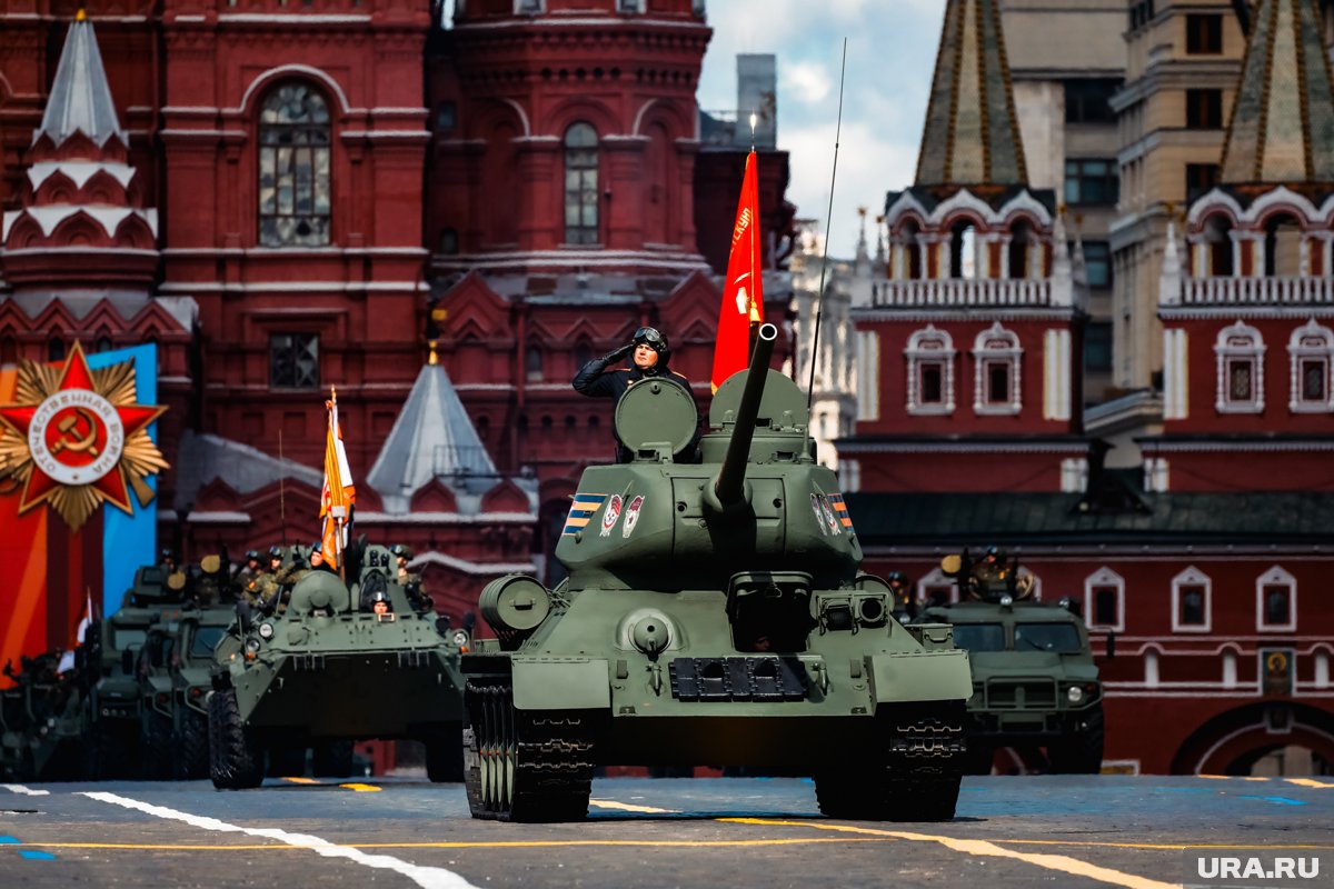Песков отметил важность Дня Победы в то время, как в Европе снова зародился нацизм
