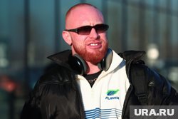 Певец похудел после операции на семь килограмм