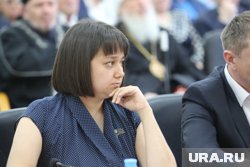 Депутат регпарламента от КПРФ Регина Юхневич вступила в спор с замгубернатора