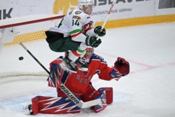 В Москве 12 октября прошел матч регулярного чемпионата КХЛ между ЦСКА и казанским «Ак Барсом»