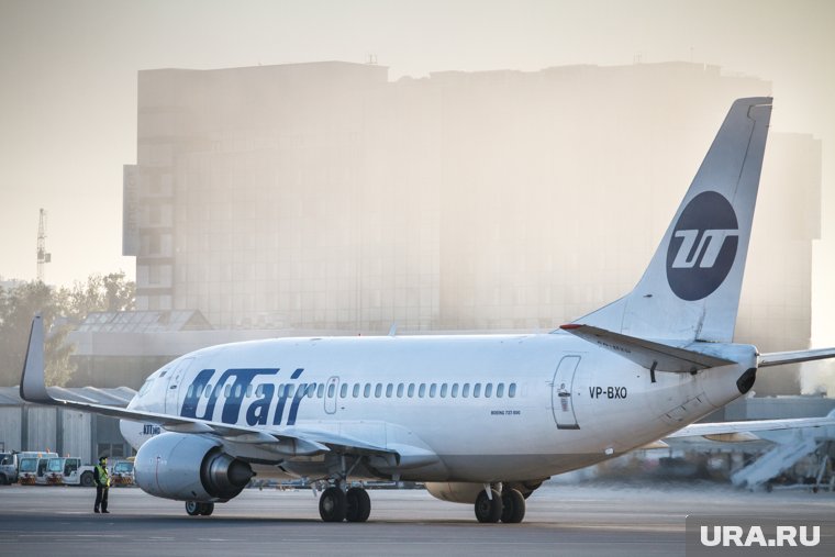 Самолет Utair совершил аварийную посадку в Красноселькупе 