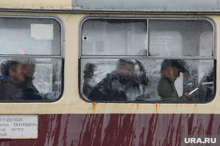Стрелявшего доставили в отдел полиции