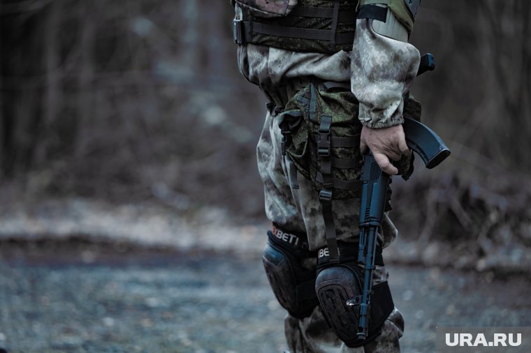 Боец был награжден медалью Суворова и Орденом Мужества посмертно