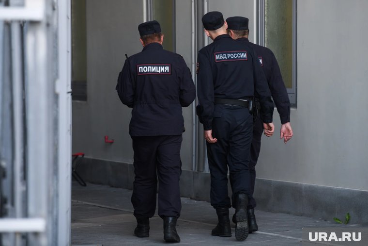 На розыск подняли полицейских