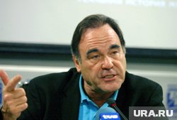 Оливер Стоун высоко оценил уровень кинопроизводства в Москве 