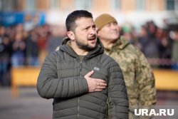 Переписыванием истории, Зеленский хочет объединить население страны, заявил Трут