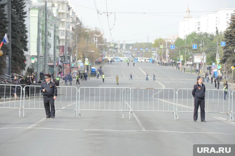 В Салехарде временно перекроют дороги    