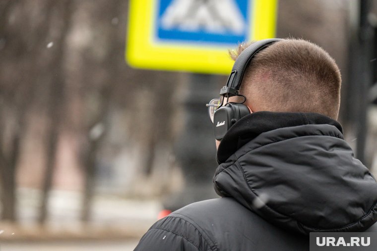 Вице-спикер Госдумы предложил выплачивать отцам-студентам стипендию в размере МРОТ
