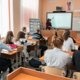 В России готовятся отметить День учителя: какие выплаты и льготы положены педагогам