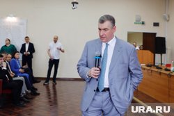 Слуцкий предложил лишать мигрантов приобретенного гражданства