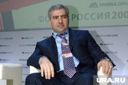 Карапетян начал формировать свою политическую команду в Армении