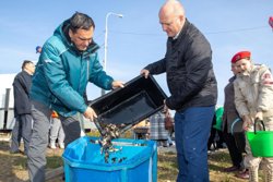 Сейчас мальки сазана весят всего около 20 граммов