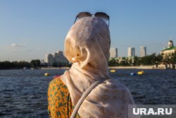 303 школы приняли решение о запрете на ношение головных уборов