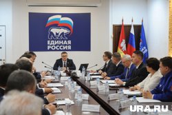 Президиум регионального политсовета ЕР считает нужным направить Олега Цепкина на третий срок в Совет Федерации