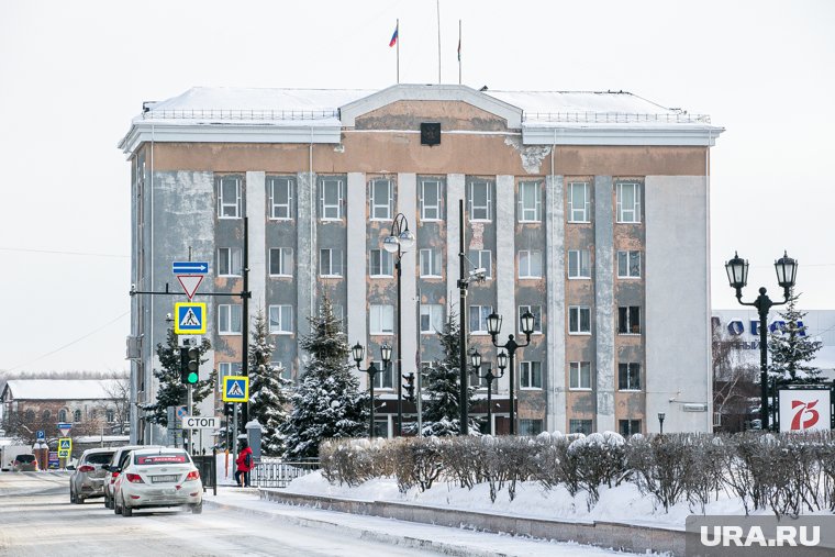 Денис Полозов теперь возглавляет отдел ЖКХ администрации Тобольского района