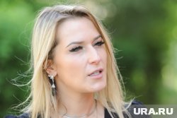 Ранее Минпросвещения поддержало идею Лантратовой о введении школьных значков