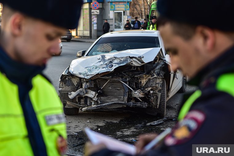 По факту автоаварии проводится проверка