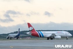 Мужчина хулиганил на борту авиакомпании, в которой сам же работает пилотом