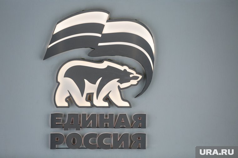Главный оппонент мэра Иркутского района Бушуев перешел в оппозицию