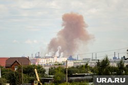 Черный дым, вертолетный патруль, перекрытия: фото и видео от очевидцев с места взрыва во Владивостоке