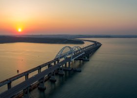 Как проходит досмотр на Крымском мосту: что нужно знать