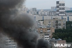 На ВИЗе загорелась многоэтажка (архивное фото)