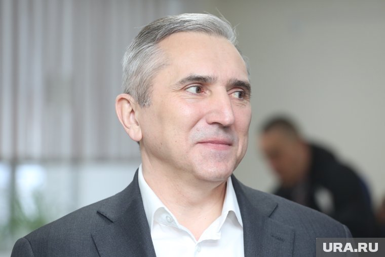 Из уральских губернаторов каналы в Max успели завести главы Тюменской области и Ямала
