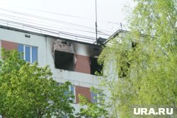 Женщину чуть не прибило дверью во время взрыва в московской квартире