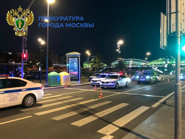 На месте ДТП затруднено движение