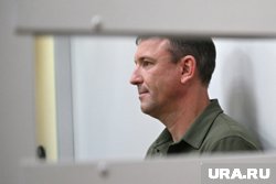 Генерал Попов улыбнулся в ответ на решение суда оставить его за решеткой