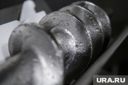 Коэн был обвинен в убийстве своей девушки в 2011 году, тело которой он расчленил через мясорубку