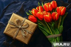 Курганские политики дарят вторым половинкам украшения, поездки и внимание