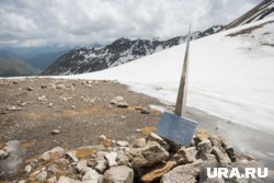 С пика Победы еще ни разу не удавалось спустить тело человека