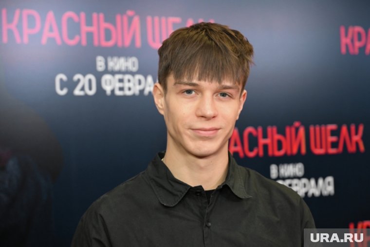 На счету Калюжного уже около 20 картин