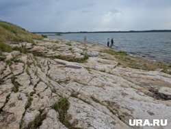 На озере Большие Аллаки нет оборудованных пляжей 