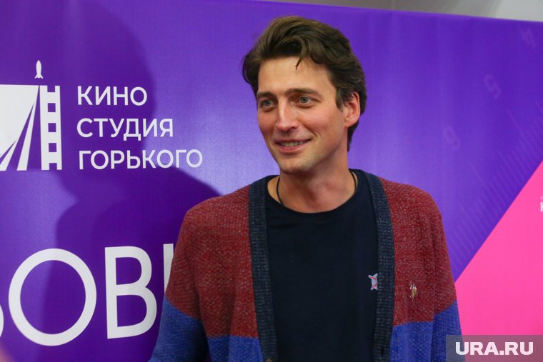 Иван Колесников играет одного из главных героев сериала «Первый отдел» следователя по особо важным делам Юрия Брагина