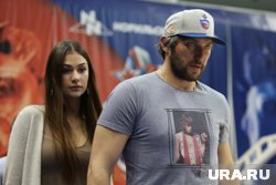 Для отдыха Овечкин выбрал отдельную виллу