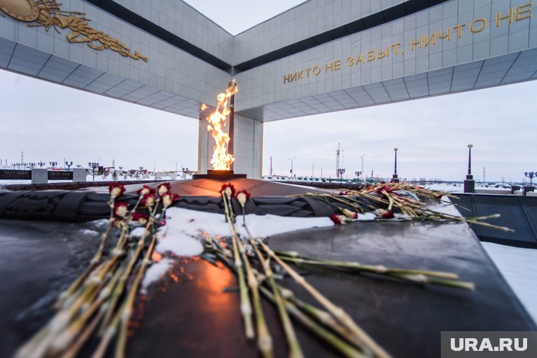 Житель Ноябрьска затушил Вечный огонь и получил приговор по уголовной статье