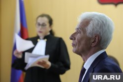 На заседании Людмилу Телень представлял адвокат Михаил Бирюков
