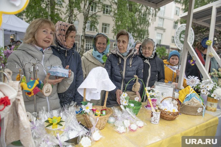 Жители Пуровского района устроили благотворительную ярмарку (фото из архива)