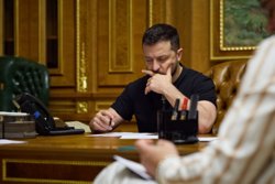 В случае успешных переговоров РФ и США на Аляске, Зеленскому грозит отставка