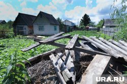 Юрист рассказал, когда забор на даче может стать проблемой