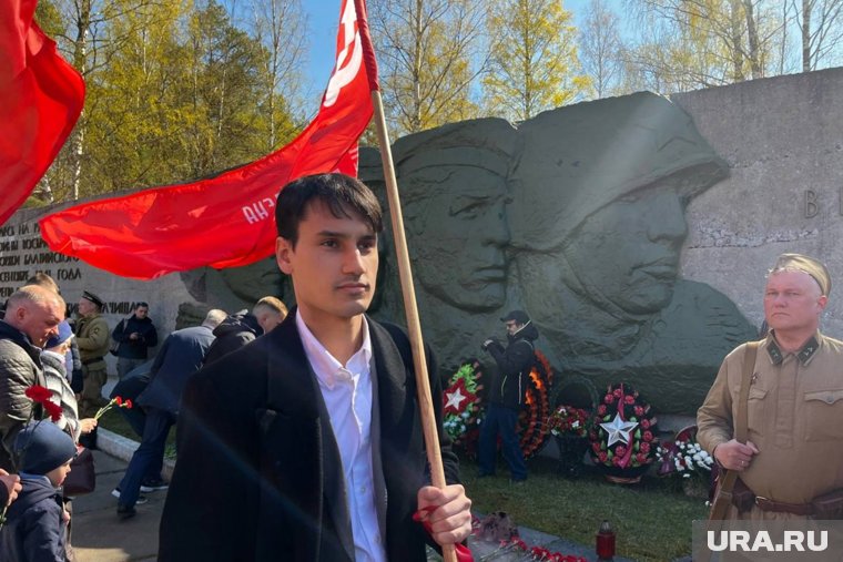 Апостолевского ранее уже задерживали за организацию незаконного массового мероприятия