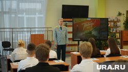  Алексей Фролов провел для учеников первый тематический урок 