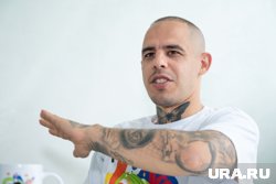Зарплаты за пять лет у поваров и курьеров выросли 